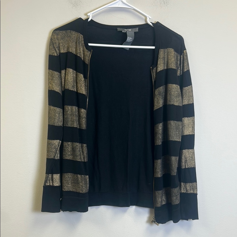 Per Se Black and Gold Cardigan Sweater